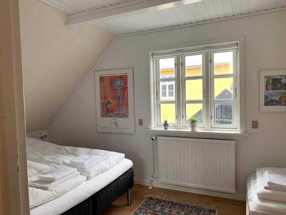 Вилла Cosy House In The Heart Of Торсхавн Экстерьер фото